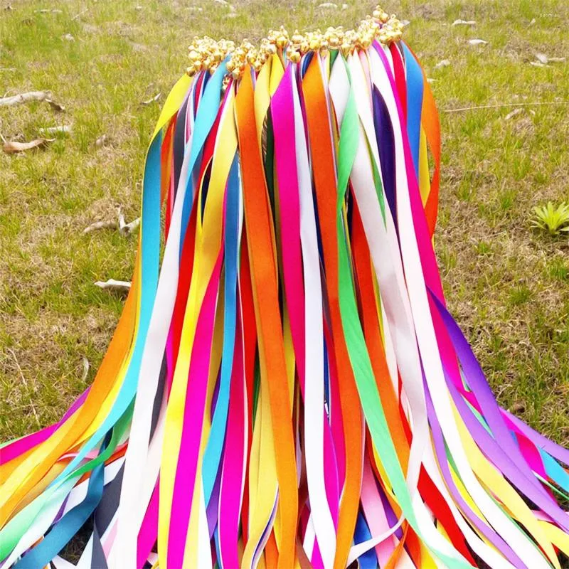 Décoration de fête 100 pièces baguettes de mariage avec cloches ruban de soie banderoles colorées souhait fée bâton faveurs à la maison