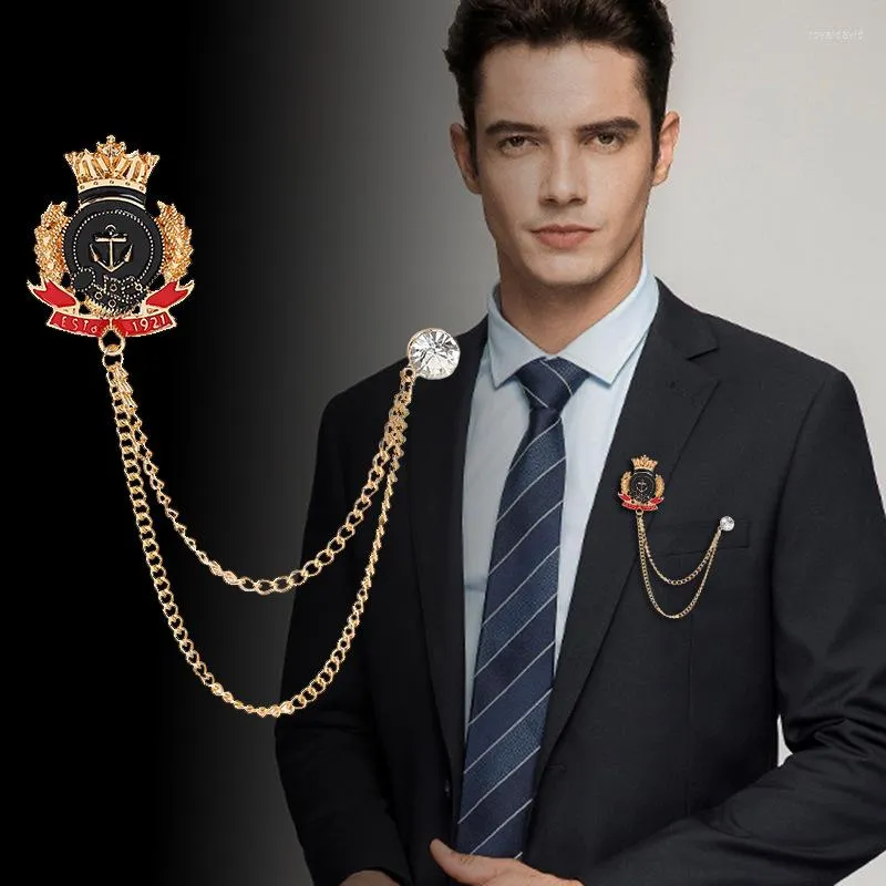 Brosches mode brittisk stil vintage krona metall tofs kedja lapel pin badge brosch tillbehör för män och kvinnor