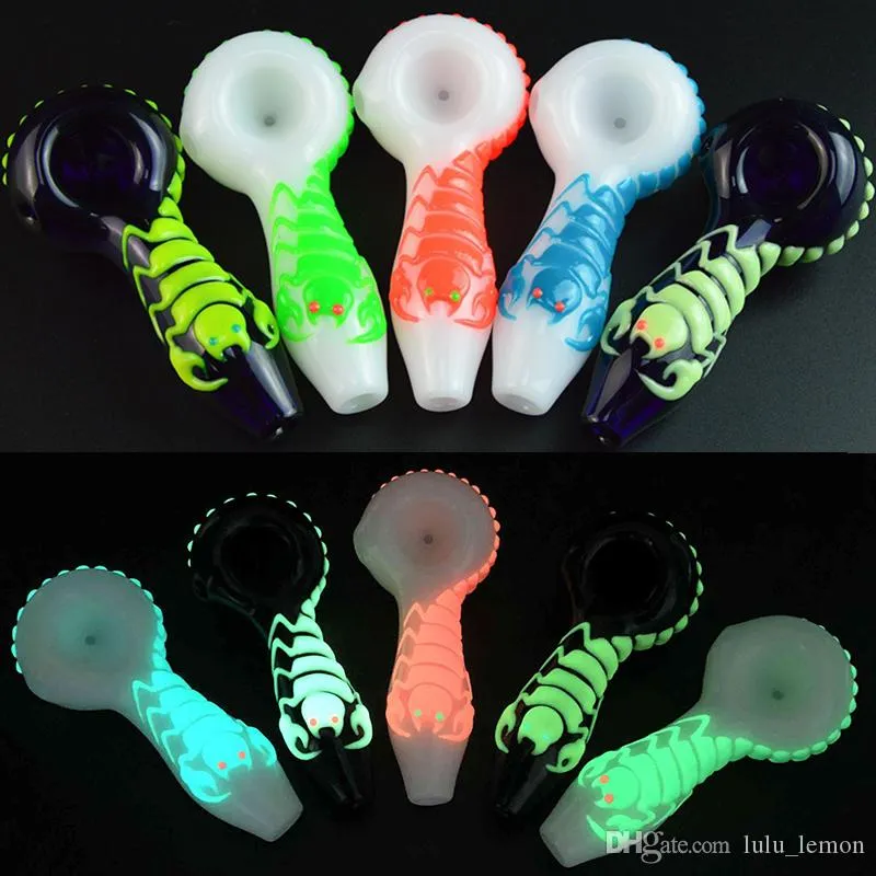 Glaspfeife Rauchzubehör Tabak Glow In The Dark Löffel Scorpion Handpfeifen Bong Dab Rig