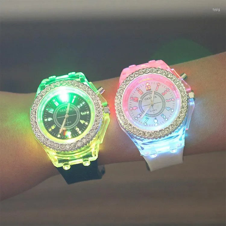 Party Favor 2022 Luminous Watch Pasted With Diamond Candy Ribbon Light Silicone Led Women Gift Starry Sky Wrist Dress Clock Clock