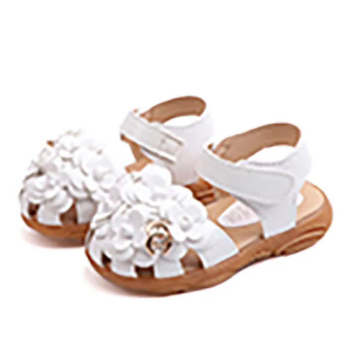 Sandali per bambini 1-6 anni scarpe da principessa per bambina Baotou 2019 estate bambini scarpe per bambini fondo morbido sandali cavi antiscivolo fla