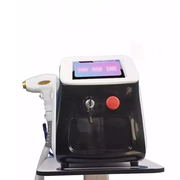 Máquina de Laser de Diodo de Alta Tecnologia 808 755 1064nm certificada pela CE Equipamento de RF com ponto grande para máquina de remoção de pêlos de salão de spa