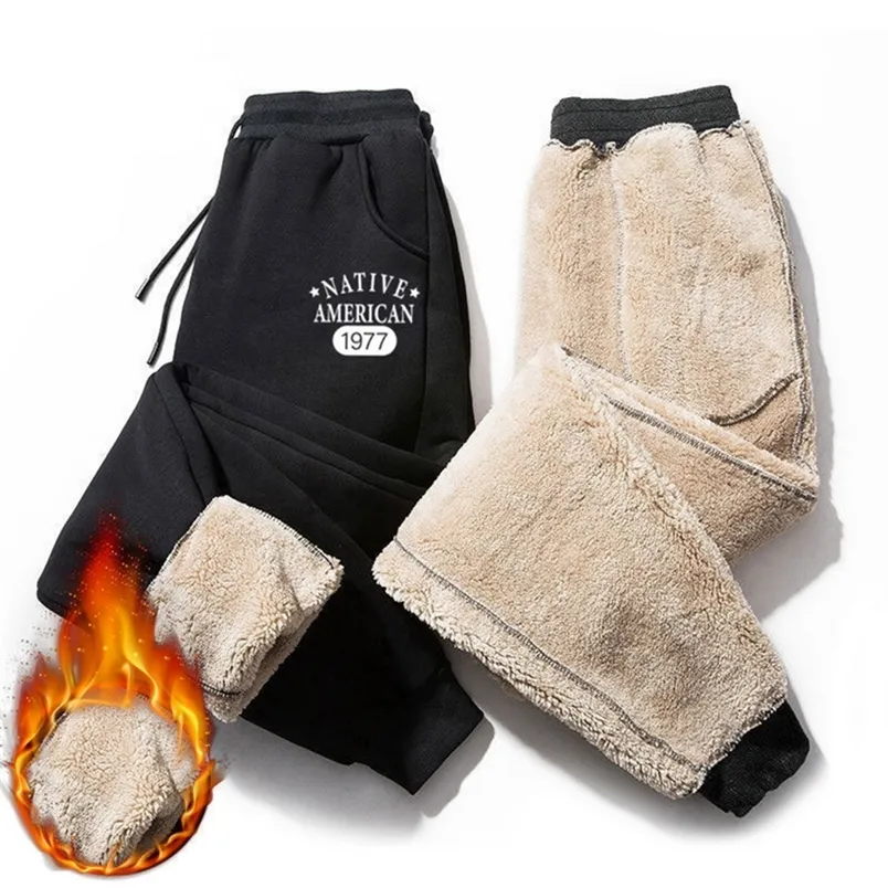 Men's Jeans Men Fleece Warm Cargo Pants Plus Size Loose Print Plush Thermal Drawstring Trousers Autumn Winter Sports Outwear Sweatpants 220920