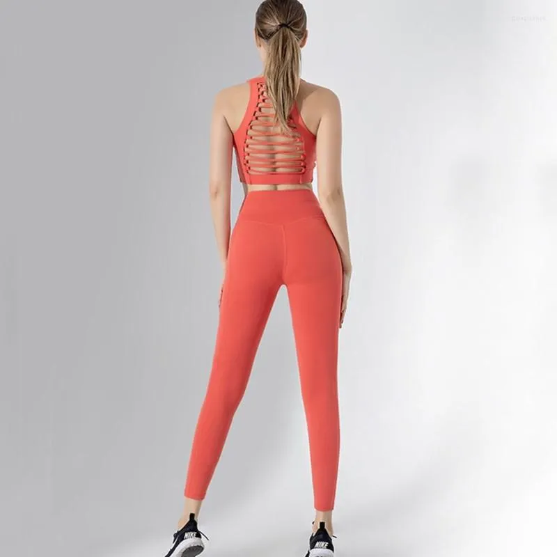 Conjuntos ativos de 2 peças roupas de exercícios para mulheres Cross Back Sports Bra Leggings Sportswear Gym Clothing Athletic Yoga