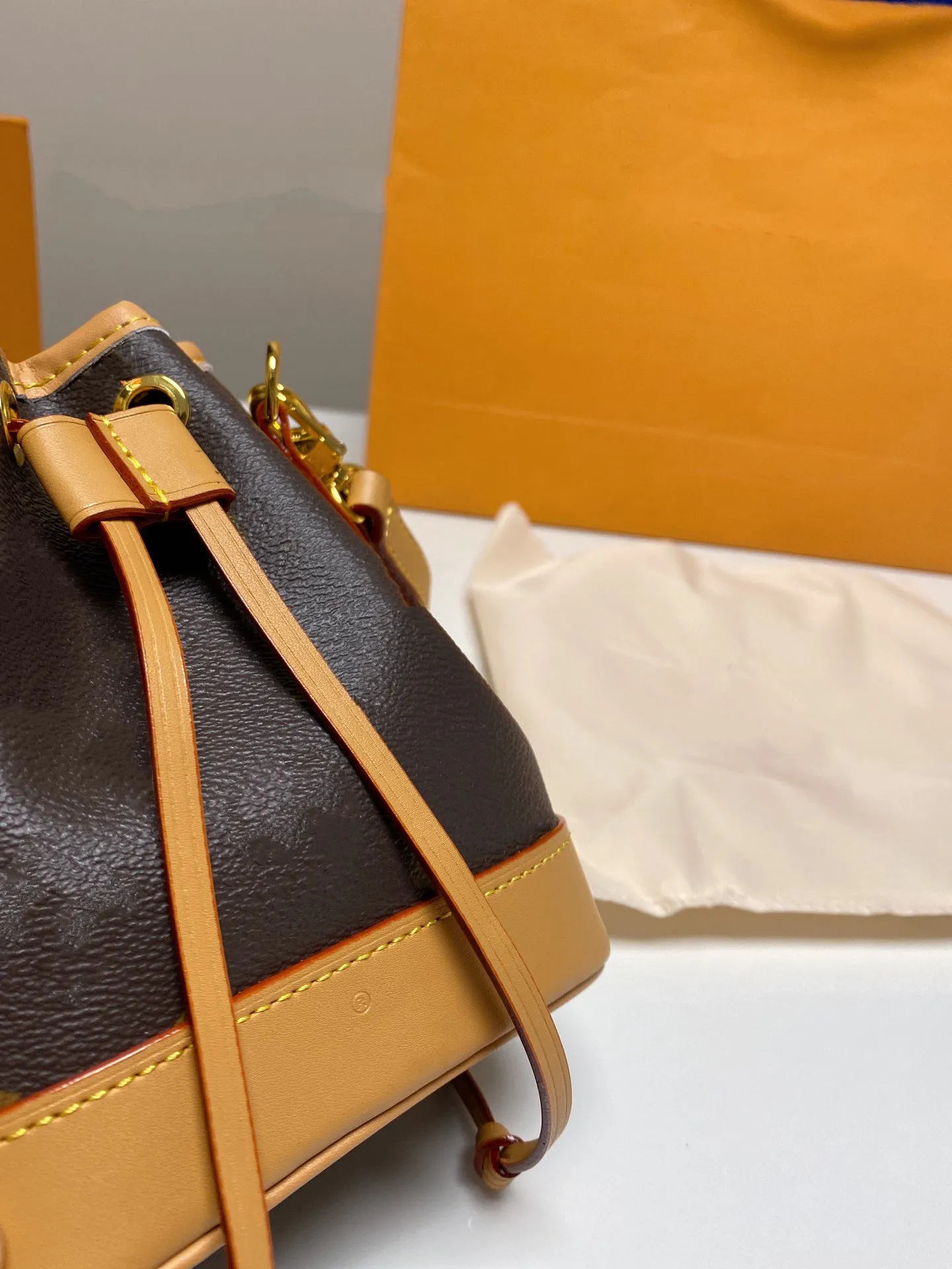 NANO NOE M81266 Leather Shoulder Crossbody Bags Handbags Luxury Designer Mini Bucket Bag Women Purse Wallet Wholesale Price Concessions From 75 35 DHgate
