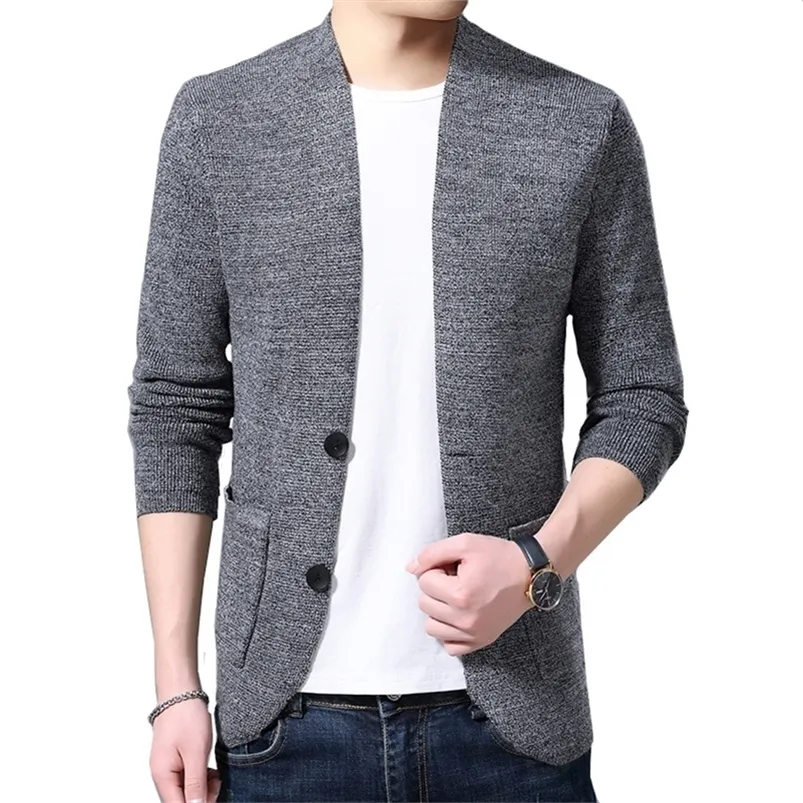 Suéter masculino suéter cardigan lã masculina único breasted simples cor sólida estilo solto casaco de malha tamanho asiático M-4XL 220921