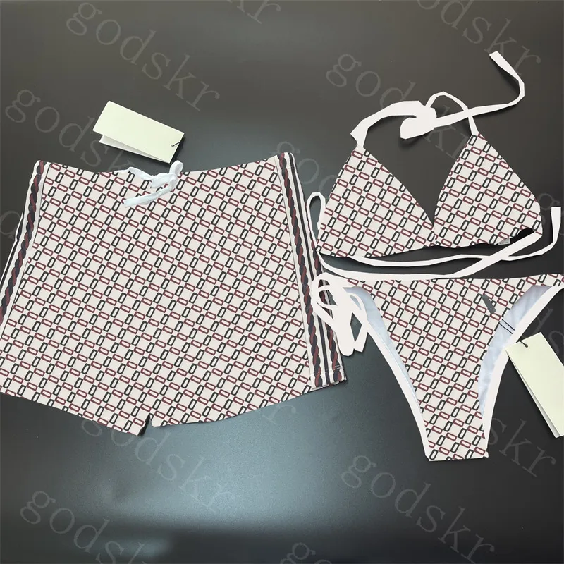 Costume da bagno per amanti Costume da bagno con stampa di piccole lettere Ultimi pantaloncini da spiaggia da uomo Set bikini da donna