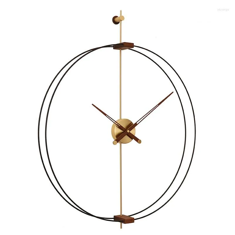 Orologi da parete Spagna Orologio grande Design moderno in metallo 3d Lusso Oro Decorazioni per la casa Orologi silenziosi Decorazione del soggiorno Regalo