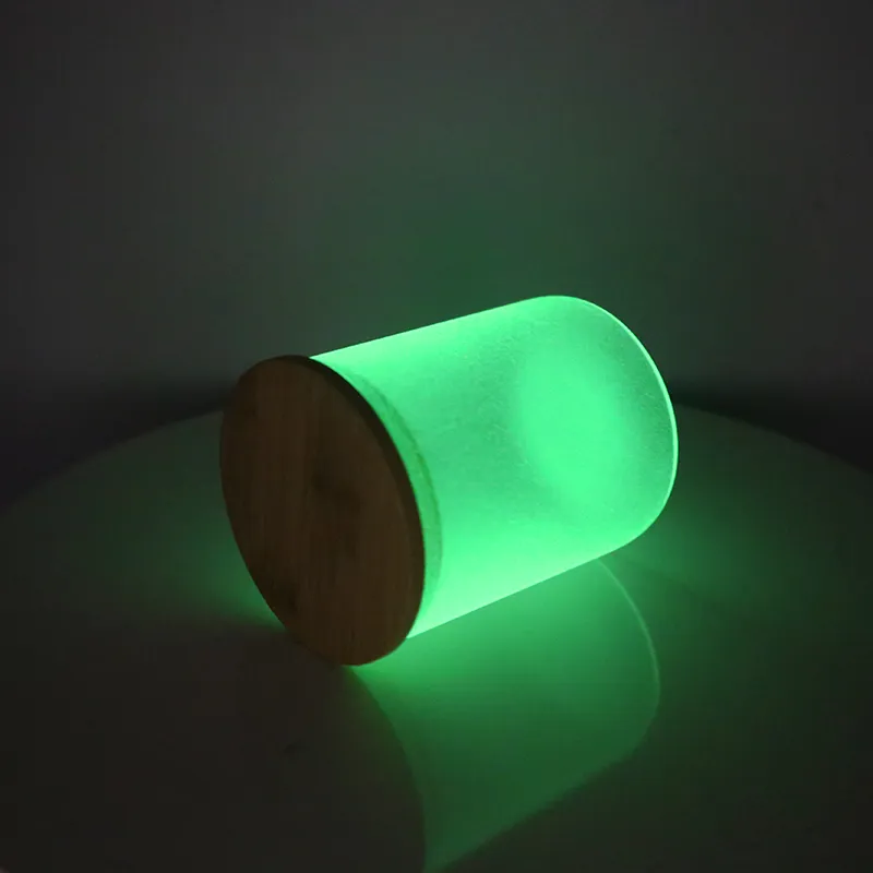 Sublima￧￣o copos retos de 10 on￧as de x￭cara de vela fluorescente brilho no copo de vidro escuro com tampa de bambu