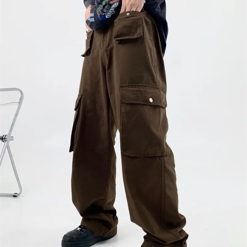 Pantaloni da uomo Salopette casual retrò europea e americana da uomo di alta moda INS design di nicchia tasche multiple larghe dritte 220922