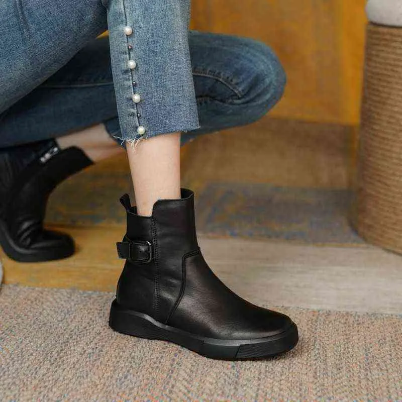 Boots 2022 Новый ретро Мартин для женщин Осень Зимняя Женская обувь Кожаная повседневная квартира Женская платформа короткая Y2209