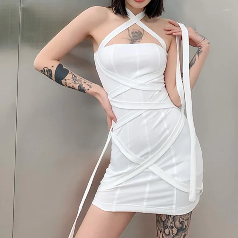 Casual Dresses Xuxi Women French Strappy Halterneck Dress Feminine Sense Skinny Tight-passande höftkjol Summer 2022 E1490