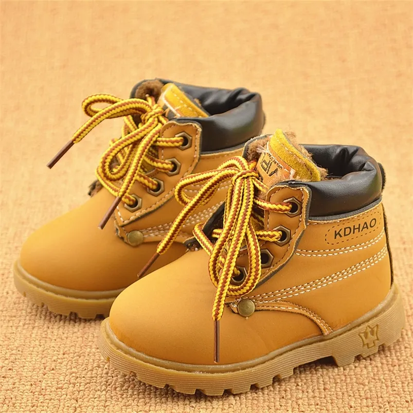 Boots Autumn and Winter Men s Shoes Fashion Comfortable Martin Boys Girls Leather Warm Snow 220921