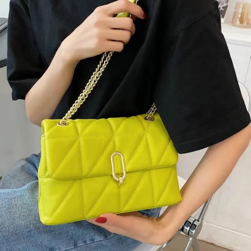 Omuz çantaları Kiwi Green 2022 Moda Çantası Kadın Deri Pu Kapiteli Kadın Lüks El Çantaları Tasarımcı Sac Bir Ana Femme