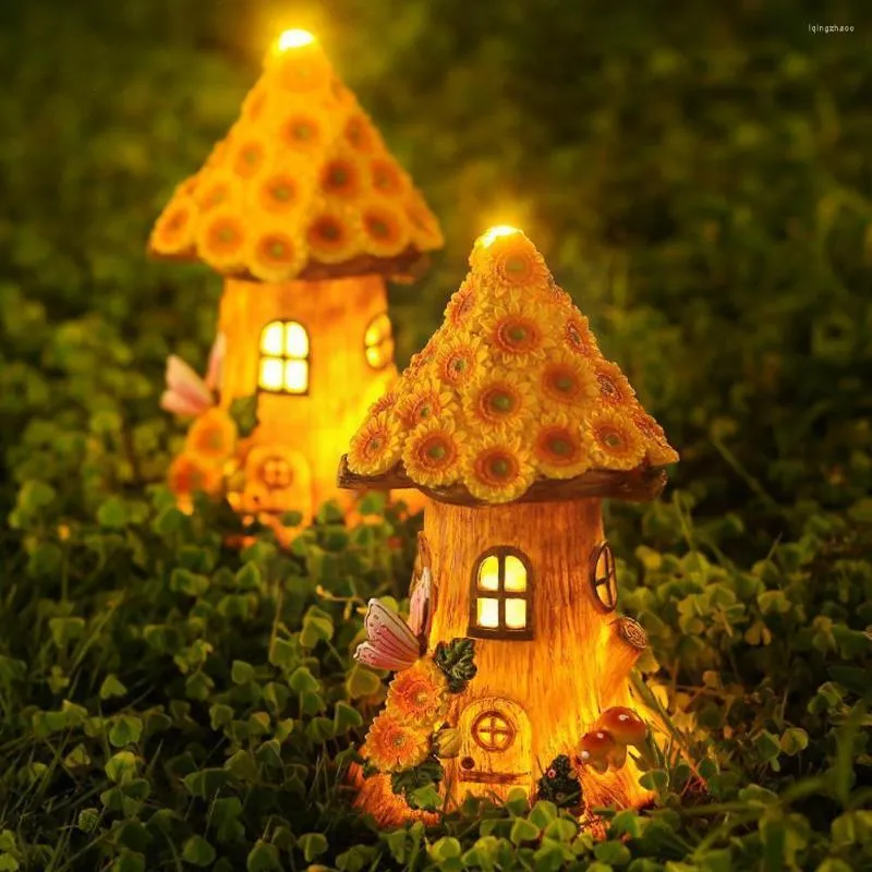 Décorations de jardin Artisanat Miniature Maison Solaire Alimenté LED Lumière Fée Extérieure Passerelle Décoration Décor Ornements Cottage Noël Yar Z9e6