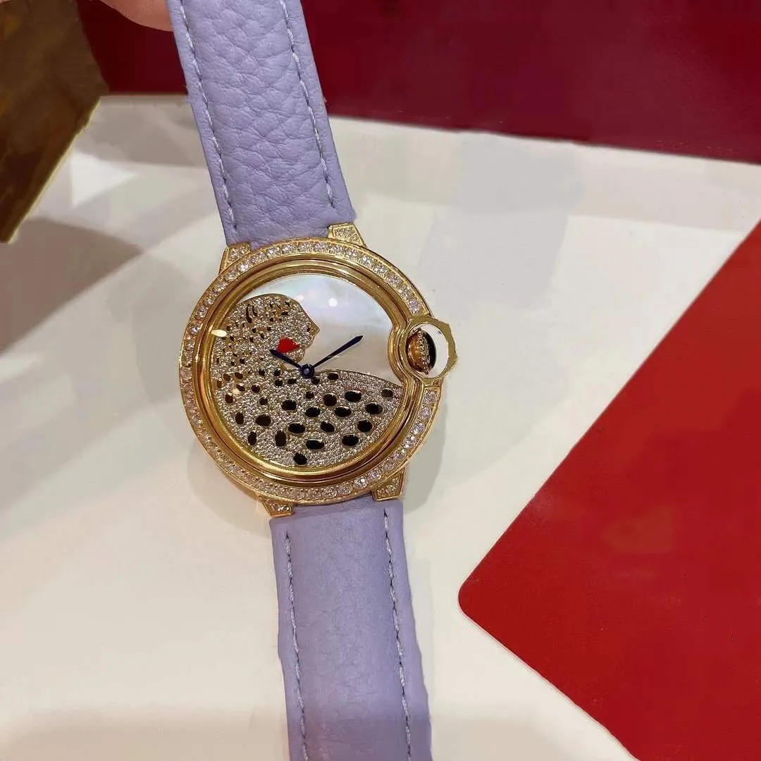 Luxe Femmes Émail Léopard Quartz Montre-Bracelet Blanc Nacre Cadran Complet Diamant Panthère Montres Femme Violet En Cuir Véritable Montre Dame Horloge 36mm