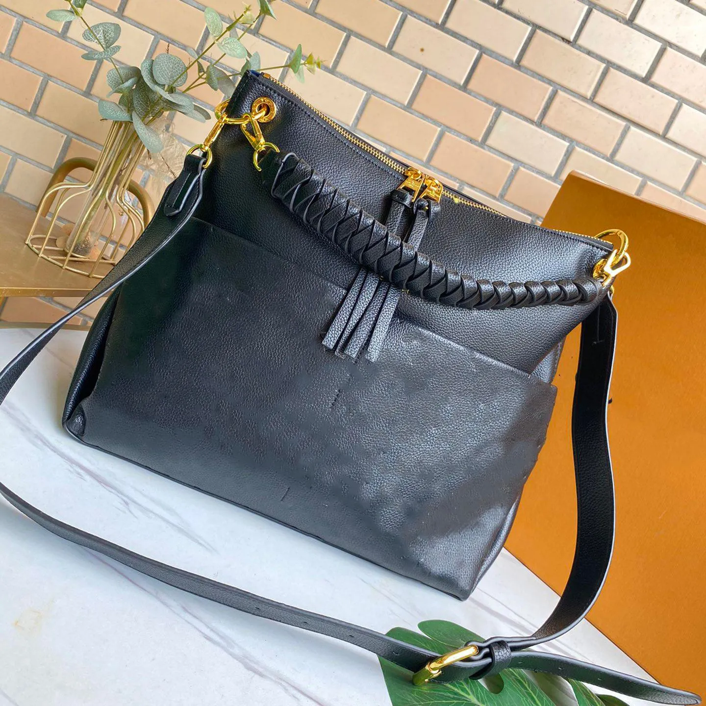 Designer-Hobo-Handtasche aus echtem Leder, Handtasche für Damen, modische Luxus-Umhängetasche, Lady-Crossbody-Handtasche mit geprägtem Reißverschluss und Tragegriff oben