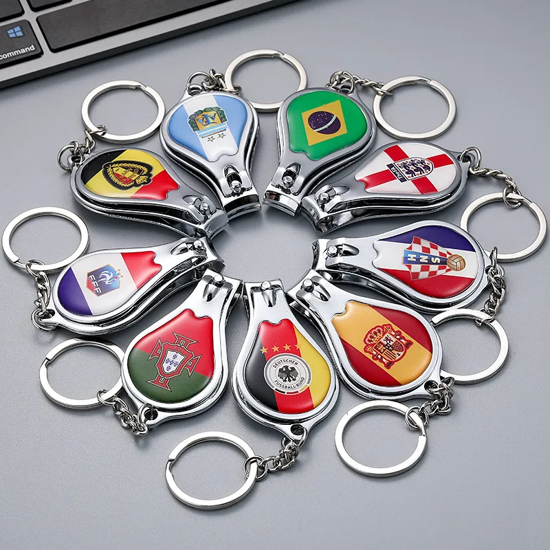 2022 Fans de football de la Coupe du monde Small Gifts National Team Souvenirs Nail Clippers Knives Keychain Prize