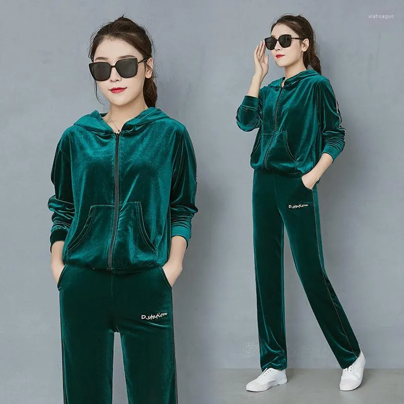 Kvinnors tvåbitar byxor Kvinnor 2022 Fashion Women Tracksuits Långärmad dragkedja Huven Löst kläder 2 Set Suits Ladies Casual Velvet