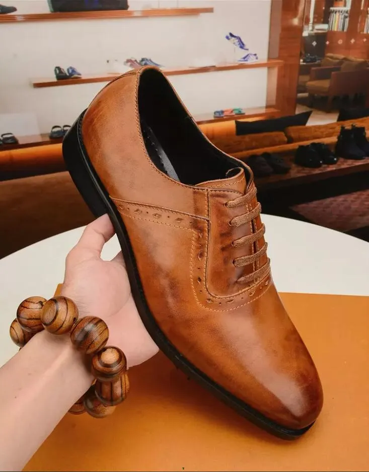 كلاسيك أعمال رجال الرجال أحذية الأزياء الأنيقة مصمم زفاف رسمي زدح على المكتب أحذية أوكسفورد للرجال الرفاهية
