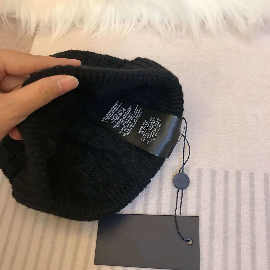 Kış Koruması Kazmir Tasarımcı Beanie Lüks Moda Beyzbol Moda Moda Aksesuar Gündelik Kova Şapkası Erkekleri Katı Klasik İpek Kapakları Şapkalar Kış Chapeau