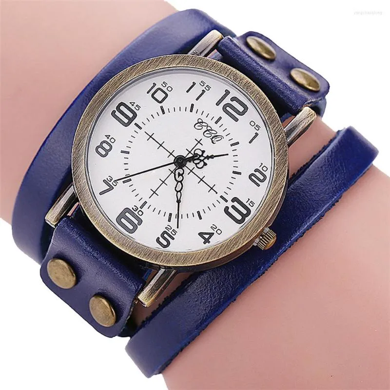 Pulseira de pulso CCQ Brand Vintage Cow Leather Bracelet Watch Men Women Wristwatch Quartz Minimalista Moda Ultra Thin Relógios Simples