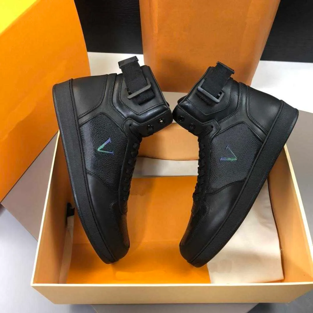 Designer Luxury Casual Shoes 2019ss Colorful Low-top High-top Leather Sneakers Women Men Sneaker Lambskin Calfskin RIVOLI SNEAKER BOOT Retro Styles Size 35-44