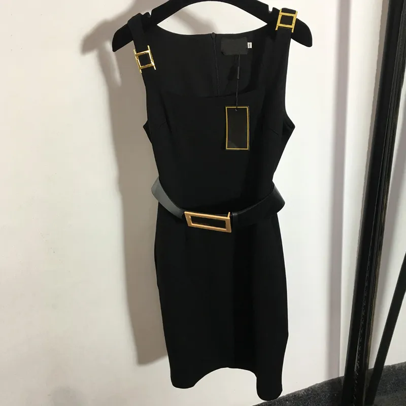 Stijlvolle Riem Mouwloze Jurken Gouden Knop Rokken Vrouwen Zwart Casual Jurk Sexy Vest Designer Lange Rok