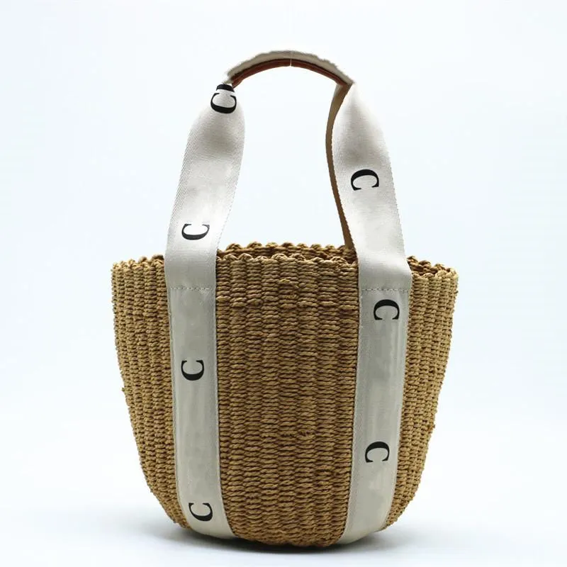 حقيبة تسوق خشبية كلاسيكية مصممة للأزياء Raffia Braw Men Women Hand Hand Hand Hands With Leather Bucket Bass Letters Summer