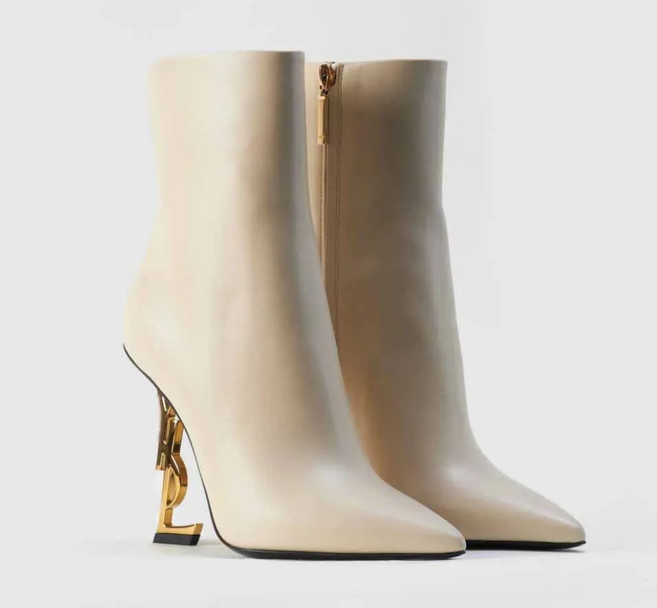 أحذية الحذاء في الكاحل Opyum Booties Woman High Heels Women Autumn Calf Leather Pointed Tee Black White Luxury Brands with Box