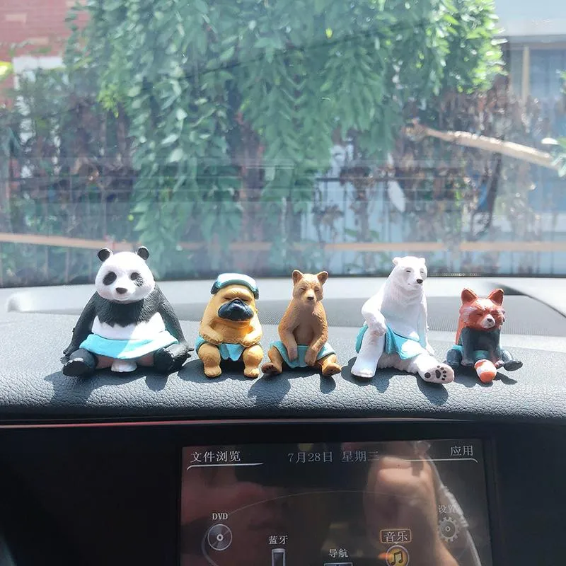 Decorações de interiores Ornamentos de carro Anime fofo engraçado Panda Polar Bear Decoration Products Acessórios 5pcs