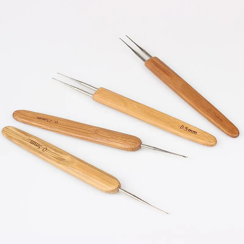 What Are the Best Crochet Needles for Beginners?