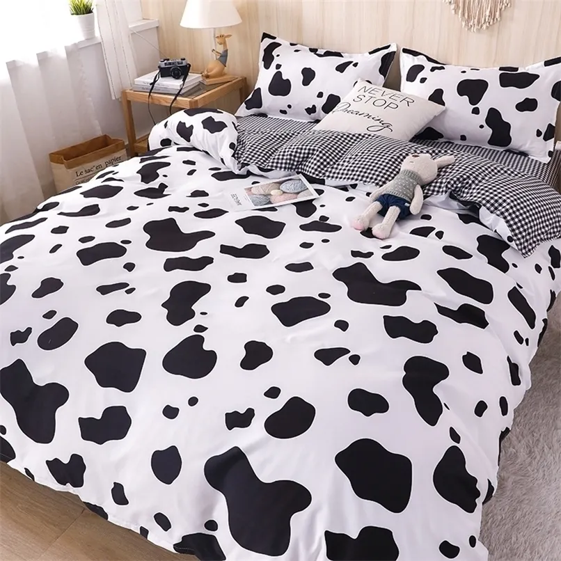 Set di biancheria da letto Tessili per la casa Ragazza Bambini 34 pezzi Set di biancheria da letto Copripiumino di mucca in bianco e nero Lenzuolo Federa Biancheria da letto Singolo King Queen Full 220924