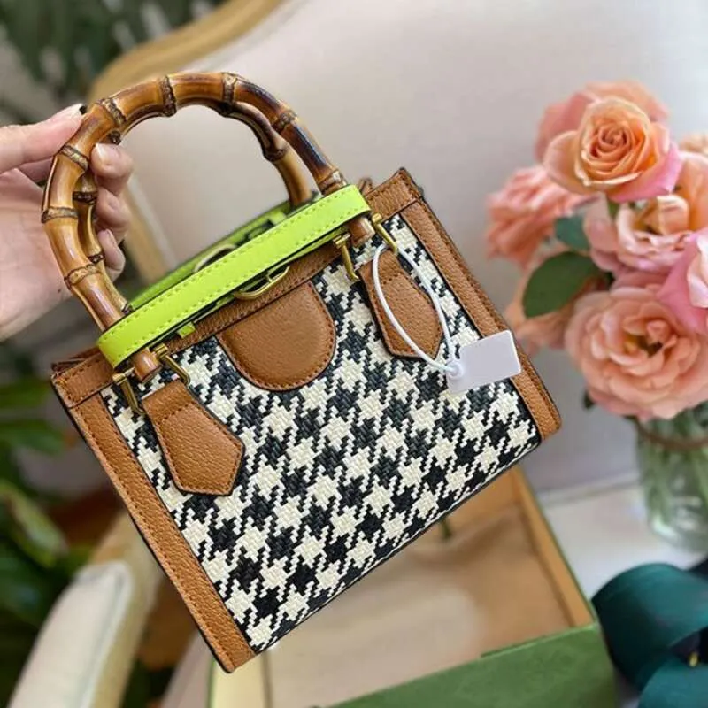 Mimco majesty evening outlet bag