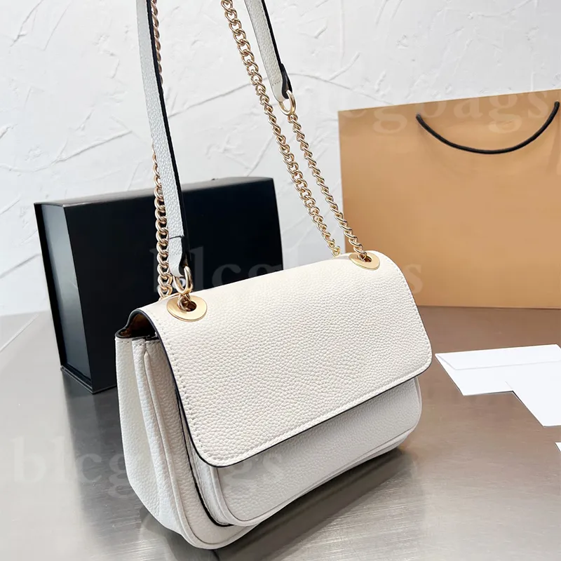 2022 Yeni omuz çantaları moda kadın çanta hassas zincir mesaj çanta gündelik totes alışveriş cüzdan kartı tutucu