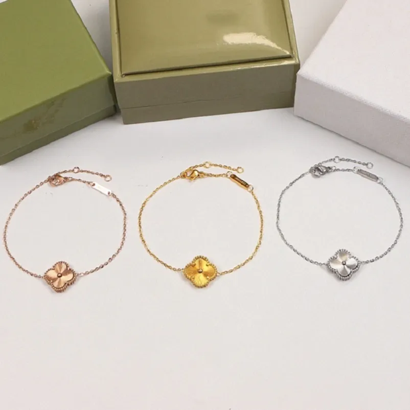 Designer klaver armband mode dames goud link armband titanium staal vierbladige bloemen armbanden sieraden