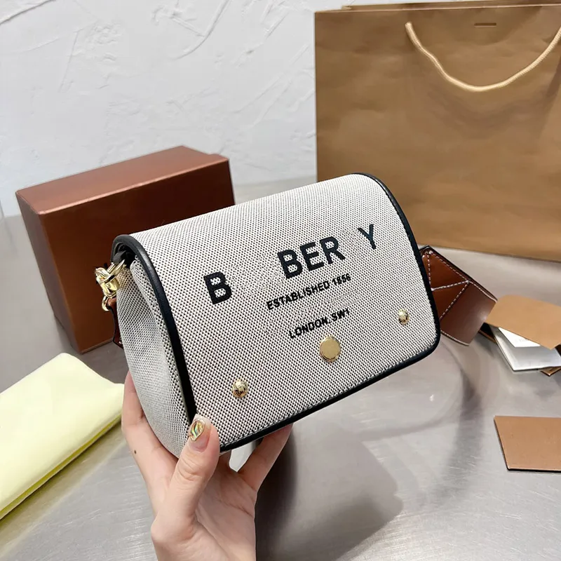 Burberiry Luxury Brand Tote Handbags Canvas Shoulder Bag HORSEFERRY Letter Fashion Crossbody Bags Messenger Purses Wallet