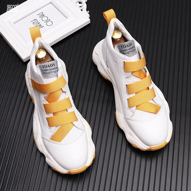 Nuovi stivali bianchi maschili Sole un solo personaggio sportivo Spesso Spesso Maree della versione coreana della Trend Youth Versatile Sneaker A6 639 896