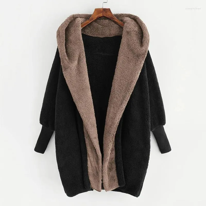 Kvinnans jackor Kvinnors 2022 Autumn Patchwork Jacka Coat Women Faux Fur Kvinnlig tjock varm plysch neddy långärmad vinterutkläder