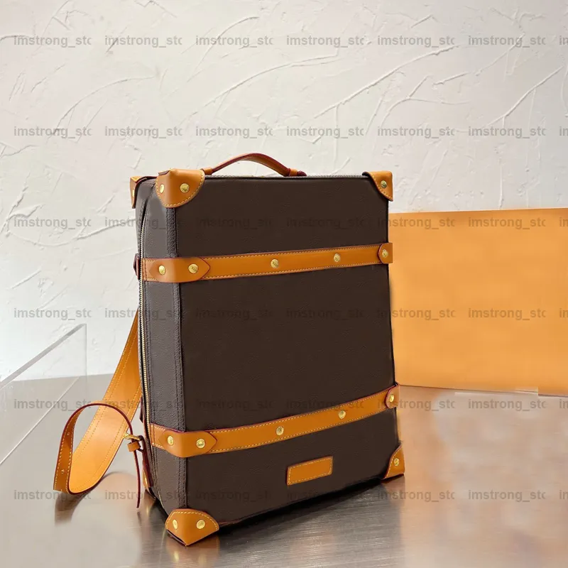 Men Women Luxurys School Bags Designers Backpacks Genuine Leather Fashion Shoulder Bag Travel Luggage Backpack Duffle Handbags Purse Nice
