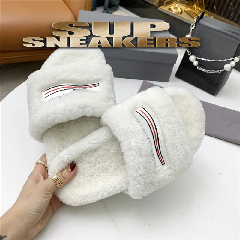 Women's designer LambWool slippers Ladies Classic Comfortable Letter Embroidery Pantoufle slides shoes Plush Wool Slippers BB GG for Warm Indoor outdoor in winter