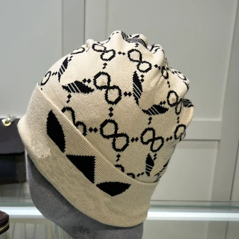 Модные дизайнерские шляпы ковша шляпа шерсть капота смешанные цветные шапочки для мужчин Женские шапки черепа сохраняют теплую весеннюю и зимнюю Luxur8792490