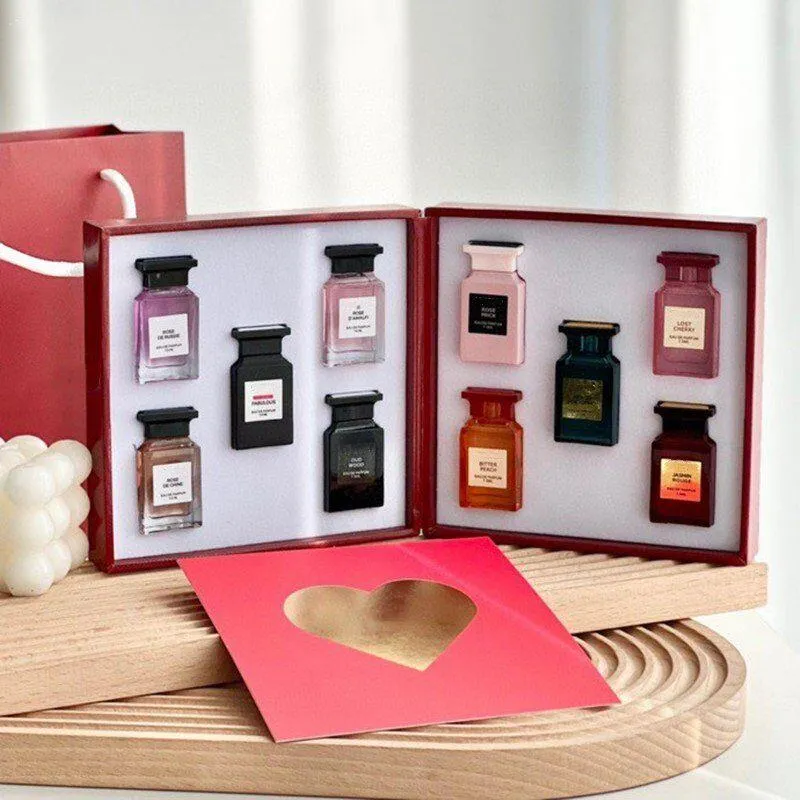 DHgate.com:10ml Designer Perfume Set Gift Box, Rose Oud Wood