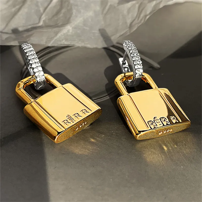 French Fashion Ins Lock Earrings Female Stud Ear Buckle Niche Design Sense High-End Temperament Unique Exquisite Jewelry Accessories