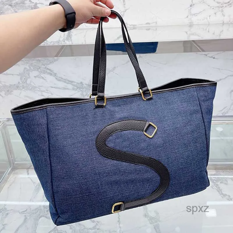 Avondtassen 2022 Grote Capaciteit Tote Bag Schouder Handtassen Casual Vrouwen Boodschappentassen Denim Grote Letter Metalen Ring Versieren Reizen Vakantie Handtas Bakken Portemonnee