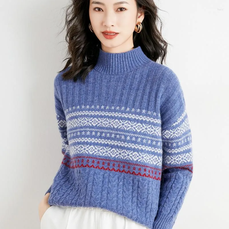 女性のセーター女性冬のセーター服セット秋のファッション女性プルオーバーオフィスレディは暖かい韓国のスリムシンプルオネックフォールを編む