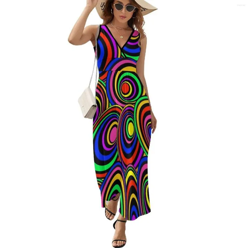 Robes décontractées Robe Trippy Cercles Op Art Élégant Maxi Rétro Mode Bohême Longue Été Femmes V Cou Imprimer Vêtements