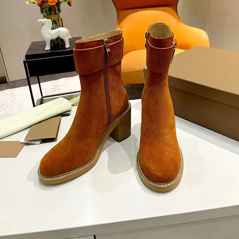 2022 women Thomas designer Luxury martin boots sexy fashion solid color leather letters Casual Boots Gold plated side highlights chunky heel platform shoes size 40