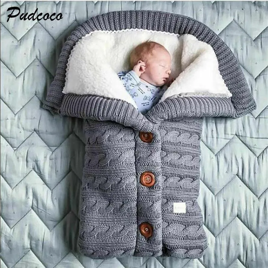 2019 Brand Newborn Baby Winter Warm Sleeping Bags Infant Button Knit Swaddle Wrap Swaddling Stroller Wrap Toddler Blanket210d