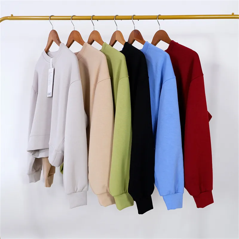 Womens Oversized Yoga Sweatshirt With Loose Fit And Long Sleeves For